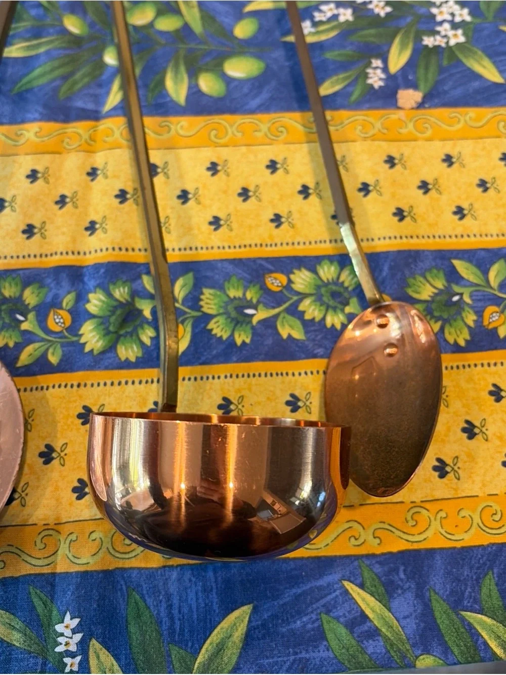 VTG Copper Utensil Set of 4 Hanging Ladle Spatula  Spoon w  Brass Handles